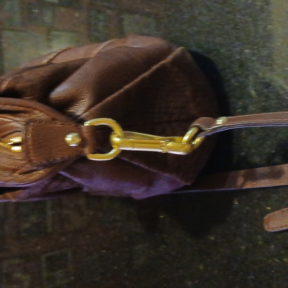 Brown Leather Coach Purse - Picture 8 of 11
